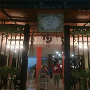 2* Bed & Breakfast Sari